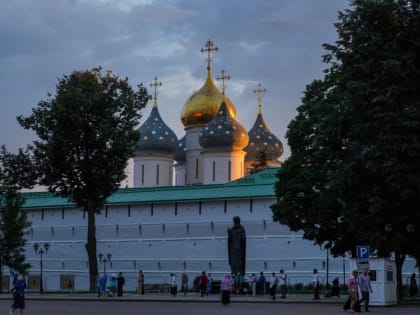 Митрополит Максимилиан и епископ Алексий приняли участие в торжествах в честь 600-летия обретения мощей прп.Сергия Радонежского в Троице-Сергиевой лавре