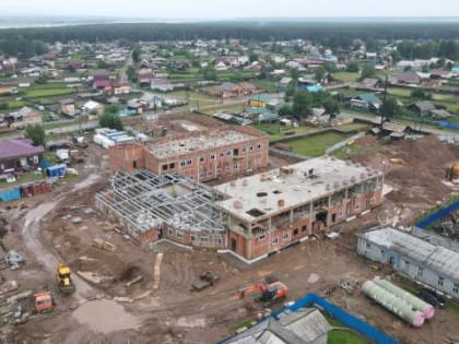 Для устранения отставания от графика на строительство больницы в Тангуе привлекут дополнительных рабочих