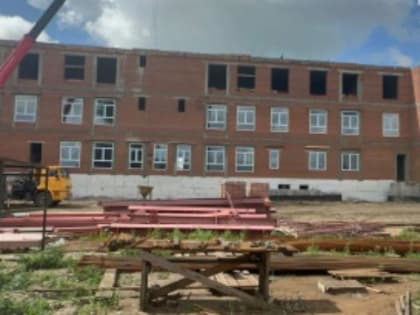 В Заларинском районе по нацпроекту строят поликлинику и ремонтируют мосты