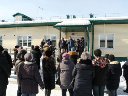 Ключи от новых квартир получили 48 сирот из Саянска