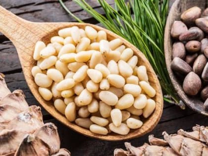 Власти Приморья предложили запретить экспорт неочищенного кедрового ореха