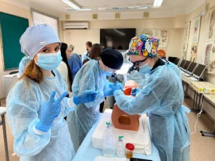 Студенты ДВФУ вышли в финал Всероссийской хирургической олимпиады им. М. И. Перельмана