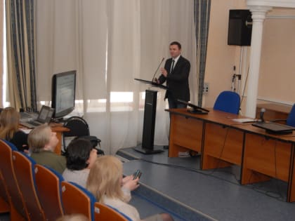 На ФЭиС состоялся семинар, посвященный развитию научной работы на факультете