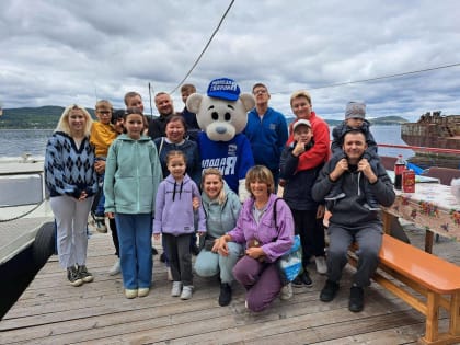 Усть-илимские молодогвардейцы провели эстафету для детей с ОВЗ