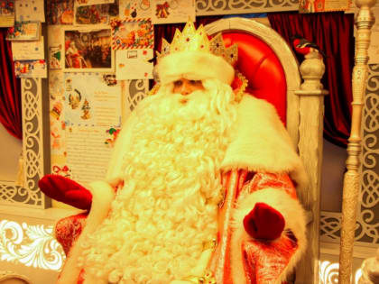 Полицейский Дед Мороз навестил воспитанников комплексного центра помощи в Киренске