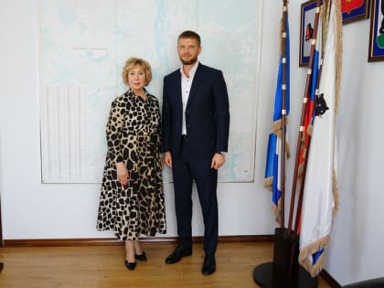 Евгений Стекачев провел рабочую встречу со спикером думы города Спасск-Дальний