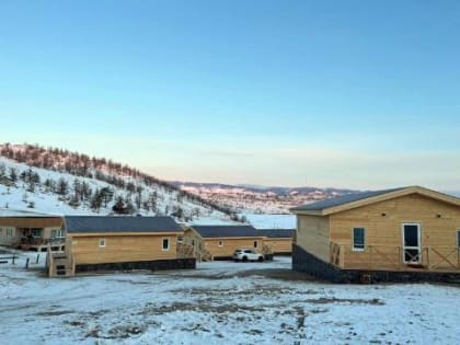 Быстровозводимые отели строят в Иркутской области на Снежной, Малом море и в спорт-парке «Поляна»