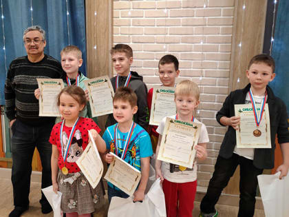 Уголок шахматиста. Выпуск № 7 (945). «Сказочный» турнир