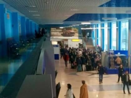 В аэропорту Барнаула в субботу утром случился коллапс