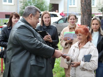 Встречали с интересом, провожали аплодисментами