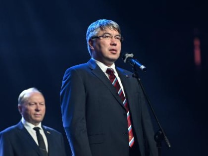 В Бурятии вручили ордена и медали лучшим воинам