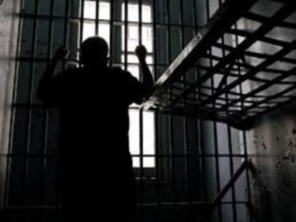 Напавший с ножом на жену и падчерицу улан-удэнец отправлен в колонию