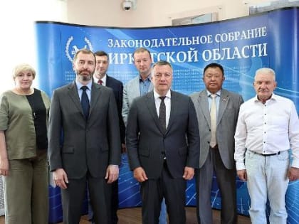 Игорь Кобзев предложил возобновить выплаты по 200 тысяч рублей контрактникам