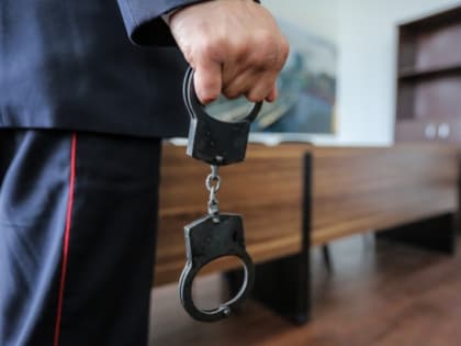 Главу Уриковского МО арестовали на два месяца за взятку в 419 тысяч рублей