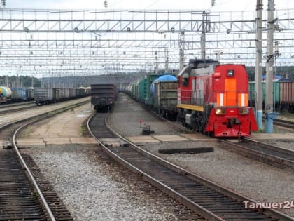 Владимир Путин: Борьба за работников на рынке труда стимулирует рост зарплат