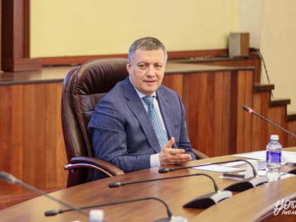 убернатор Игорь Кобзев провел заседание молодежного правительства Иркутской области V созыва