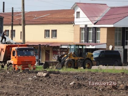 Кузин бросил чиновников на уборку города