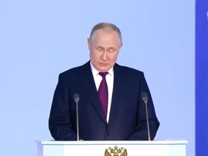 Путин предложил создать госфонд помощи семьям бойцов