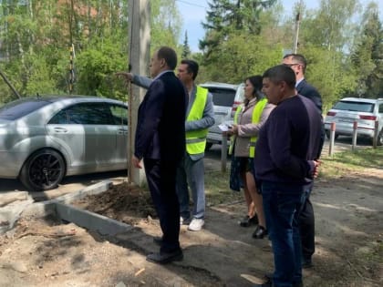 В рамках партпроекта «Безопасные дороги» в Иркутске проходят рейды по участкам дорог, подлежащих ремонту