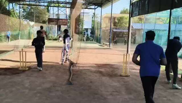 Bowlwrs are in action