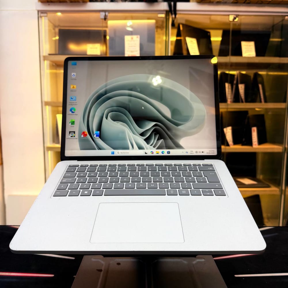 MICROSOFT MICROSOFT SURFACE LAPTOP STUDIO 2 I7 11370H 32GB 1000GB SSD RTX 3050 TI 4GBVRAM 14.4'' 3K TACTILE 120Hz - LAPTOP vue 2