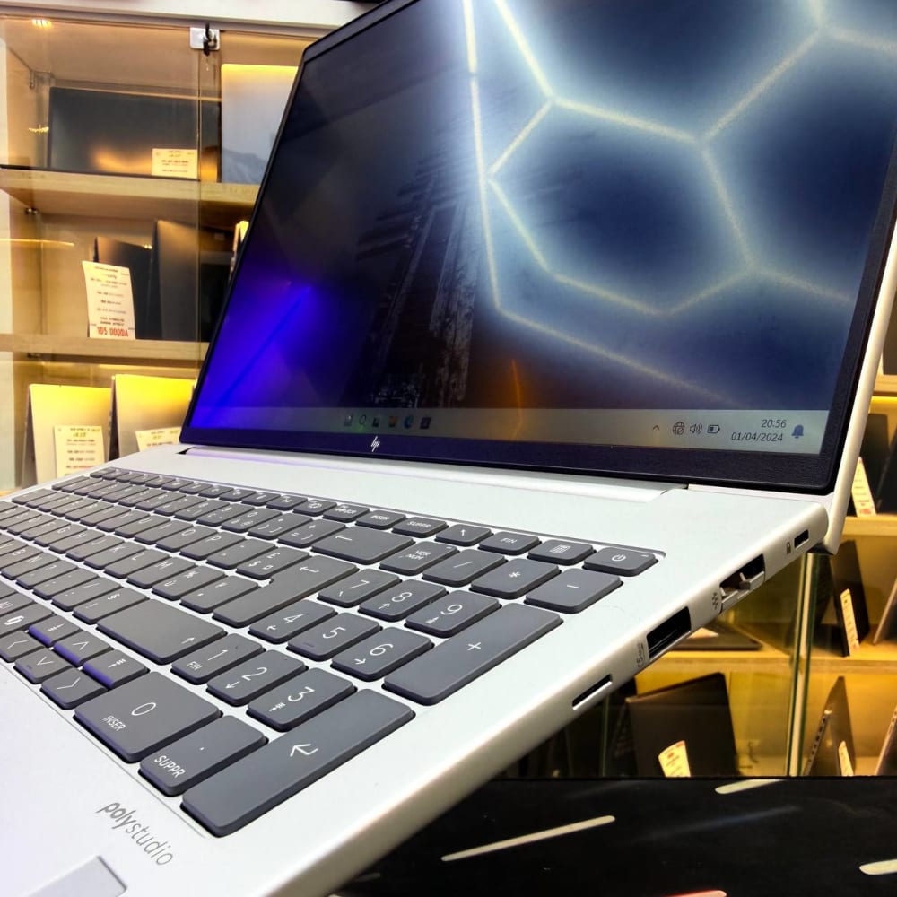 HP HP ELITEBOOK 660 G11 ULTRA 7 165U 16GB 256GB SSD 15.6'' FHD - LAPTOP vue 6