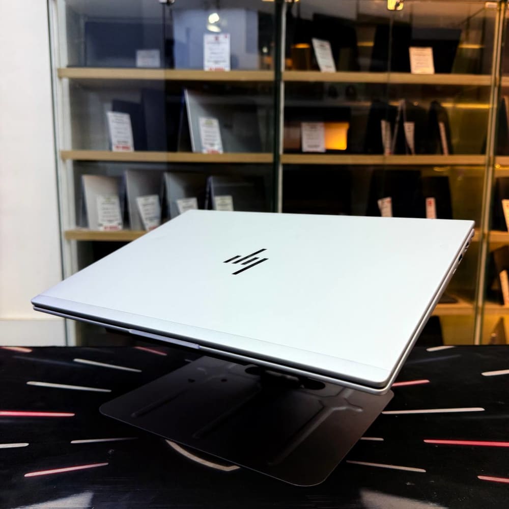 HP HP ELITEBOOK 660 G11 ULTRA 7 165U 16GB 256GB SSD 15.6'' FHD - LAPTOP vue 9