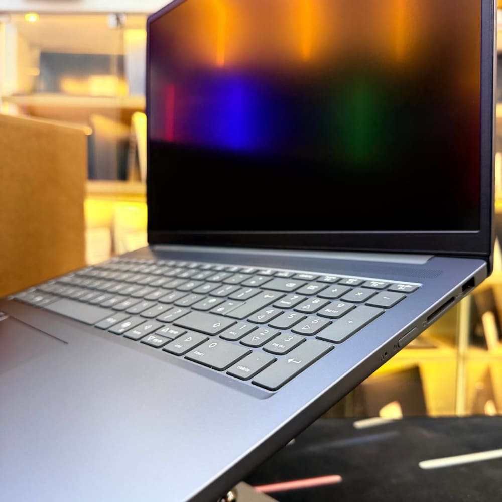 LENOVO LENOVO IDEAPAD SLIM 3 I5 13420H 16GB 512GB SSD 16'' FHD - LAPTOP vue 6
