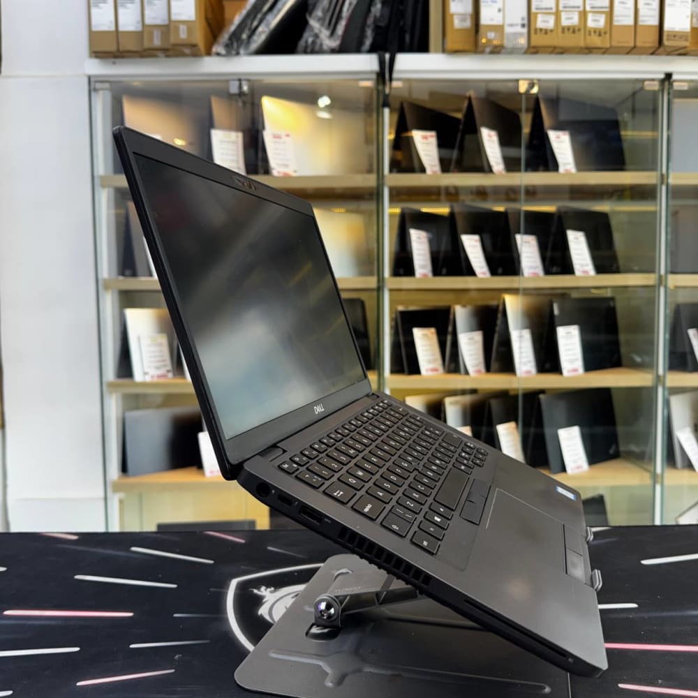 DELL DELL LATITUDE 5401 I7 9850H 8GB 256GB SSD 14'' FHD - LAPTOP vue 3