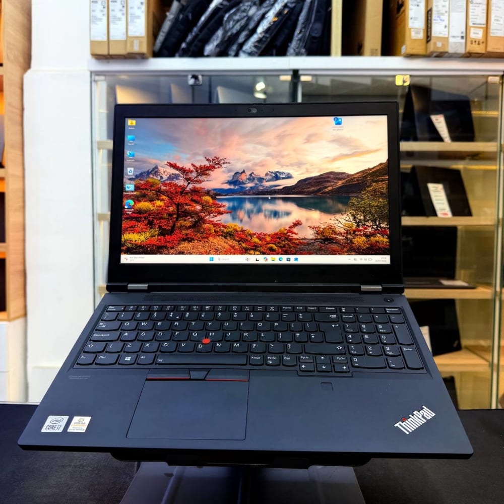 LENOVO LENOVO THINKPAD P15 I7 10750H 16GB 512GB SSD NVIDIA T1000 4GBVRAM 15.6'' FHD - LAPTOP vue 5