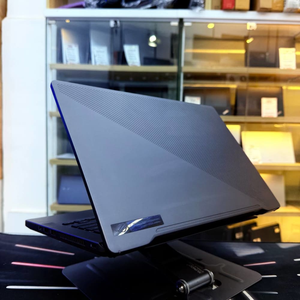 ASUS ASUS ROG ZEPHYRUS G14 AMD RYZEN 7 5800HS 16GB 512GB SSD RTX 3050 TI 4GBVRAM 14'' FHD 144Hz - LAPTOP GAMER vue 8