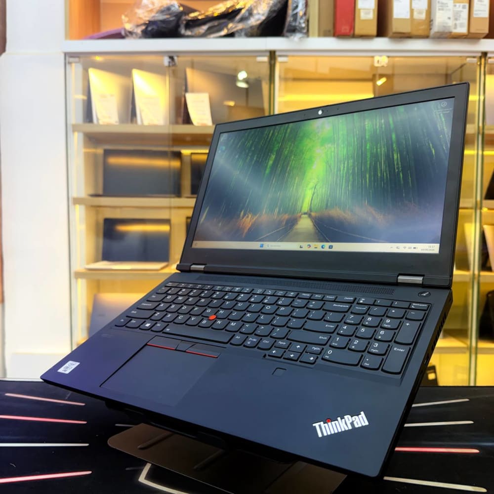 LENOVO  LENOVO THINKPAD P15 GEN1 I7 10850H 16GB 512GB SSD NVIDIA T2000 4GBVRAM 15.6'' FHD - LAPTOP 