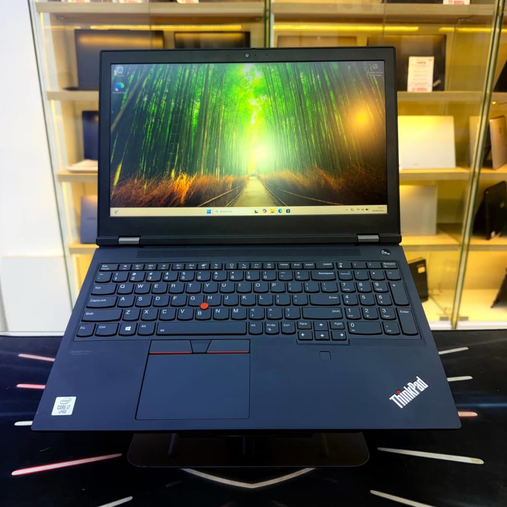LENOVO  LENOVO THINKPAD P15 GEN1 I7 10850H 16GB 512GB SSD NVIDIA T2000 4GBVRAM 15.6'' FHD - LAPTOP vue 5