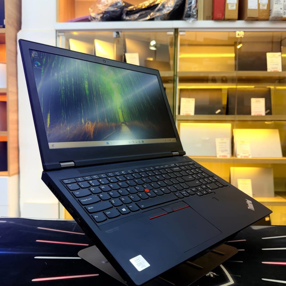 LENOVO  LENOVO THINKPAD P15 GEN1 I7 10850H 16GB 512GB SSD NVIDIA T2000 4GBVRAM 15.6'' FHD - LAPTOP vue 6