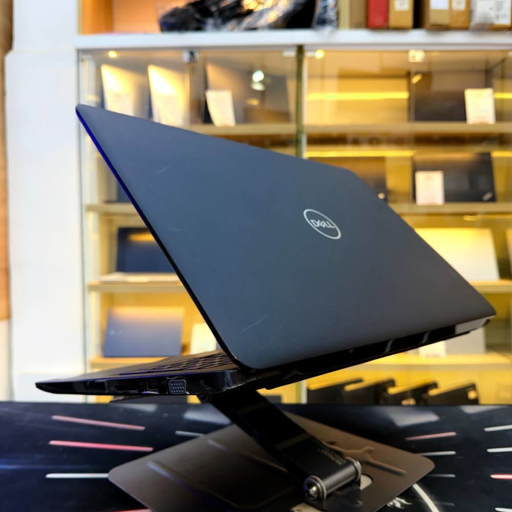 DELL  DELL LATITUDE 3500 I5 8265U 8GB 256GB SSD 15.6'' FHD - LAPTOP vue 6