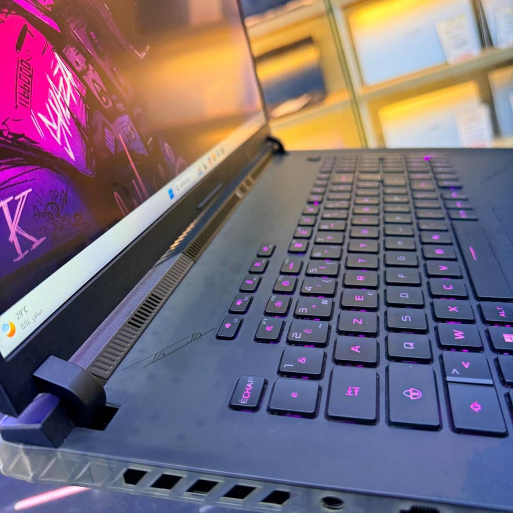 ASUS ASUS ROG STRIX G834 I9 13980HX 16GB 1000GB SSD RTX 4080 12GBVRAM 18'' QHD+ 240Hz - LAPTOP GAMER vue 9