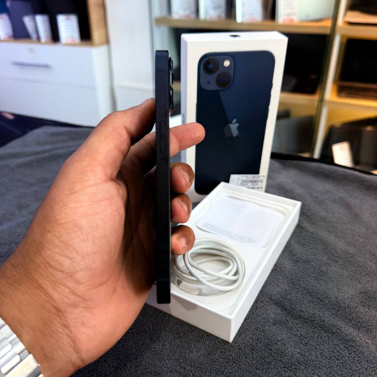 APPLE APPLE IPHONE 13 128GB BATTERIE 91% - TELEPHONE vue 4