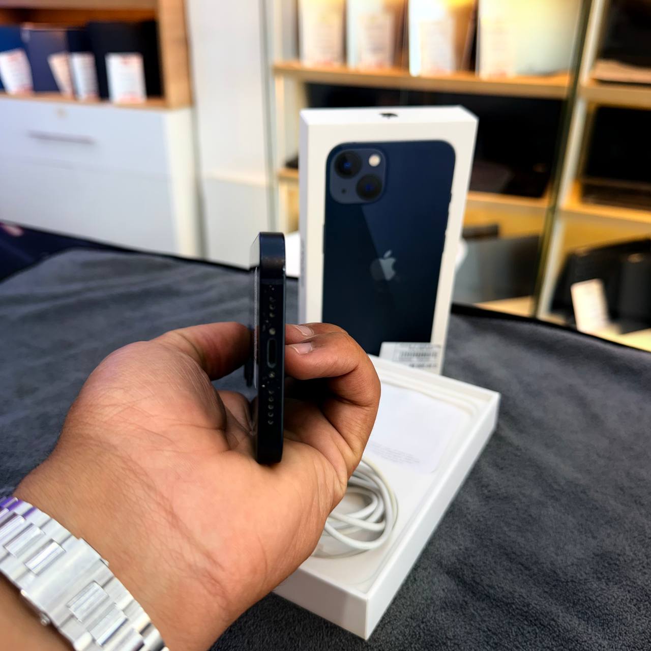 APPLE APPLE IPHONE 13 128GB BATTERIE 91% - TELEPHONE vue 7