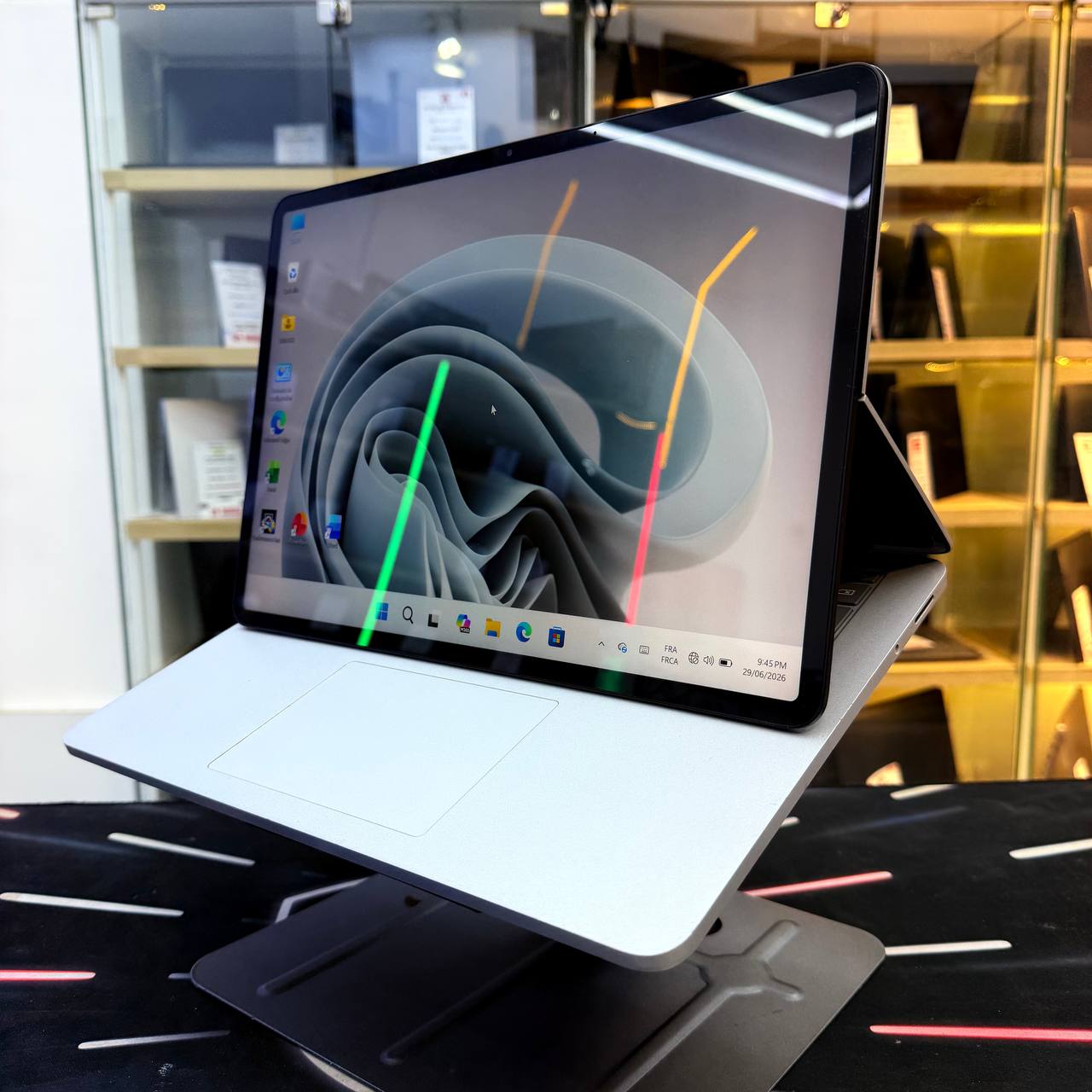 MICROSOFT MICROSOFT SURFACE LAPTOP STUDIO 2 I7 11370H 32GB 1000GB SSD RTX 3050 TI 4GBVRAM 14.4'' 3K TACTILE 120Hz - LAPTOP vue 3