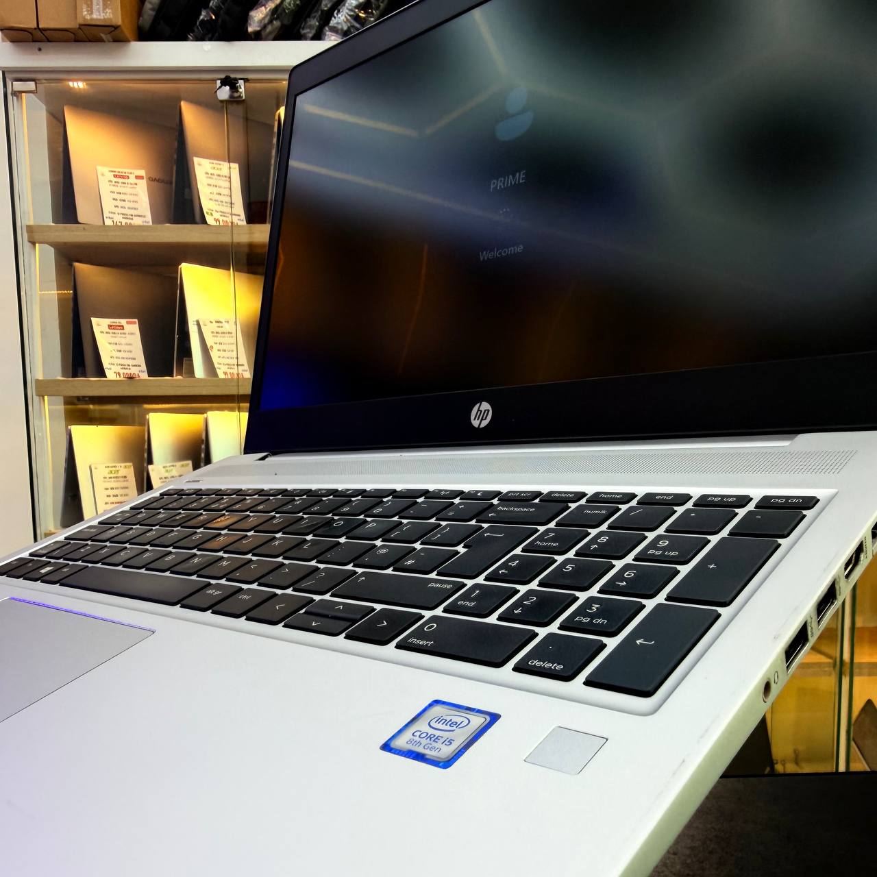 HP HP PROBOOK 450 G6 I5 8265U 8GB 256GB SSD 15.6'' FHD - LAPTOP vue 6