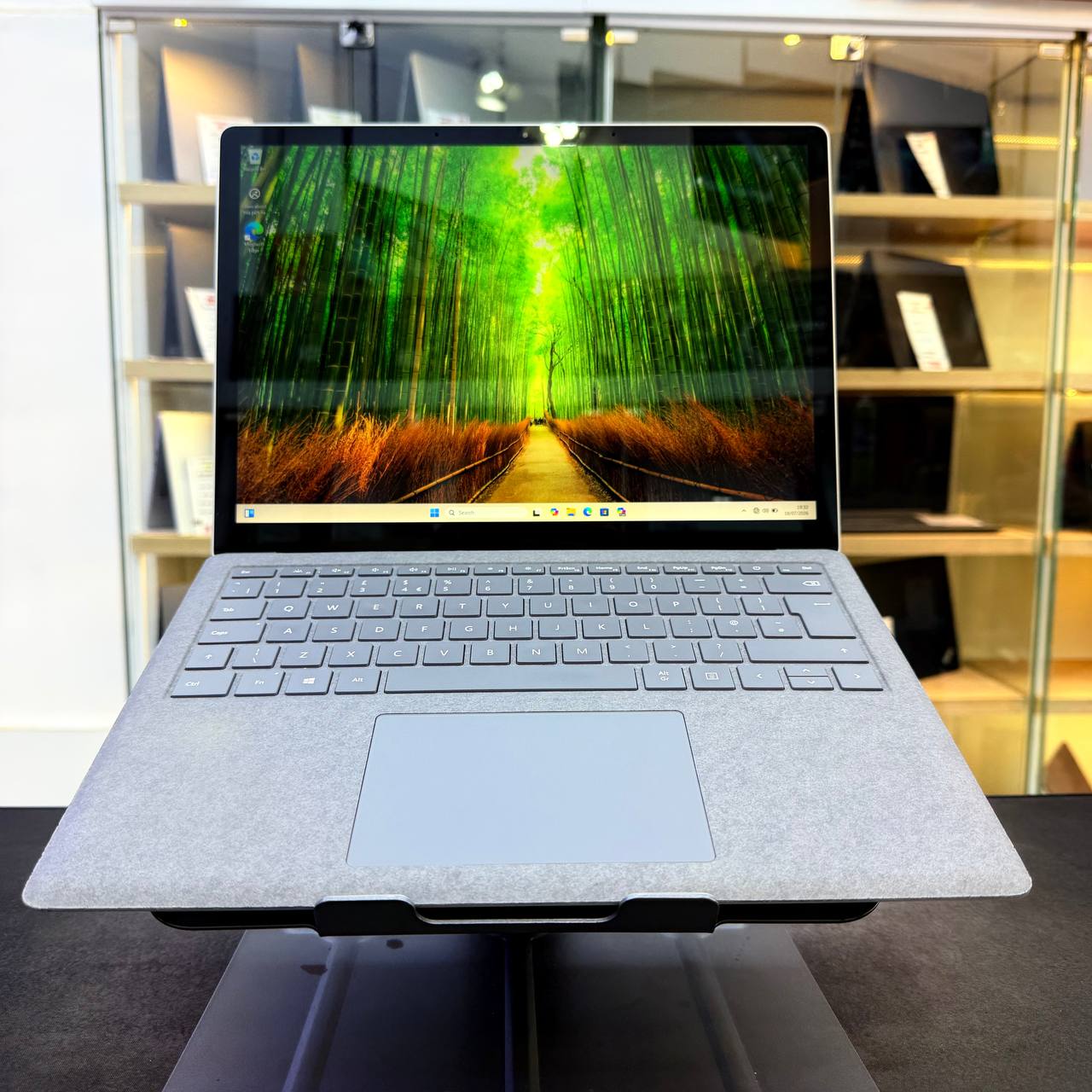 MICROSOFT  MICROSOFT SURFACE LAPTOP 3 I5 1035G7 8GB 128GB SSD 14'' 2K TACTILE - LAPTOP vue 2