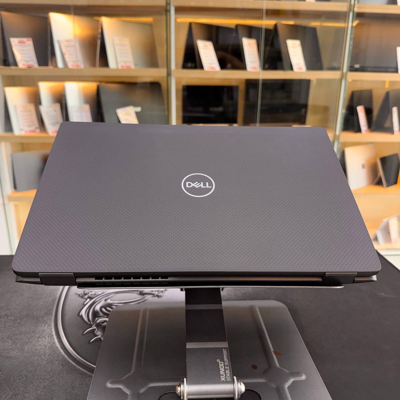 DELL  DELL LATITUDE 7410 I7 10610U 16GB 256GB SSD 14'' FHD - LAPTOP vue 8