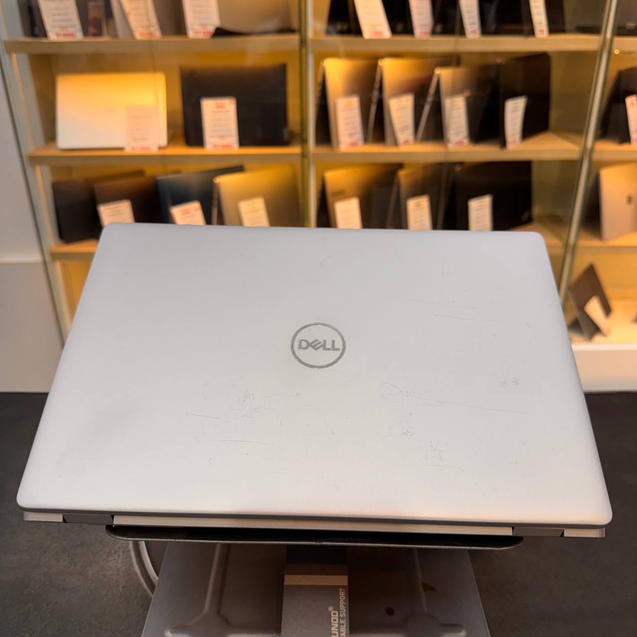 DELL DELL LATITUDE 5410 I5 10310U 8GB 256GB SSD 14'' FHD TACTILE - LAPTOP vue 7
