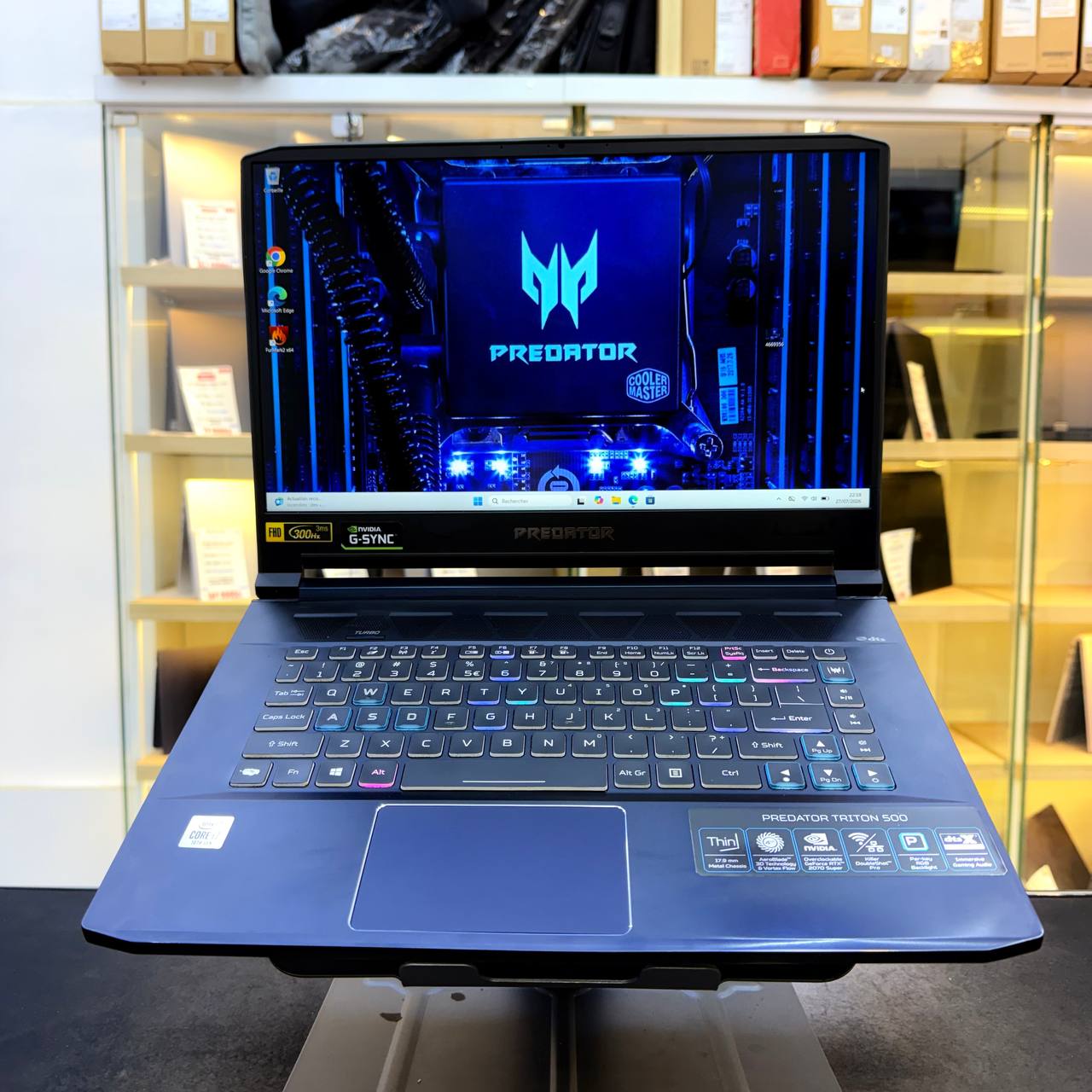 ACER ACER PREDATOR TRITON 500 INTEL CORE I7 10750H 16GB 512GB SSD NVIDIA RTX 2070 SUPER 8GBVRAM 16'' FHD 300Hz - LAPTOP GAMER vue 2