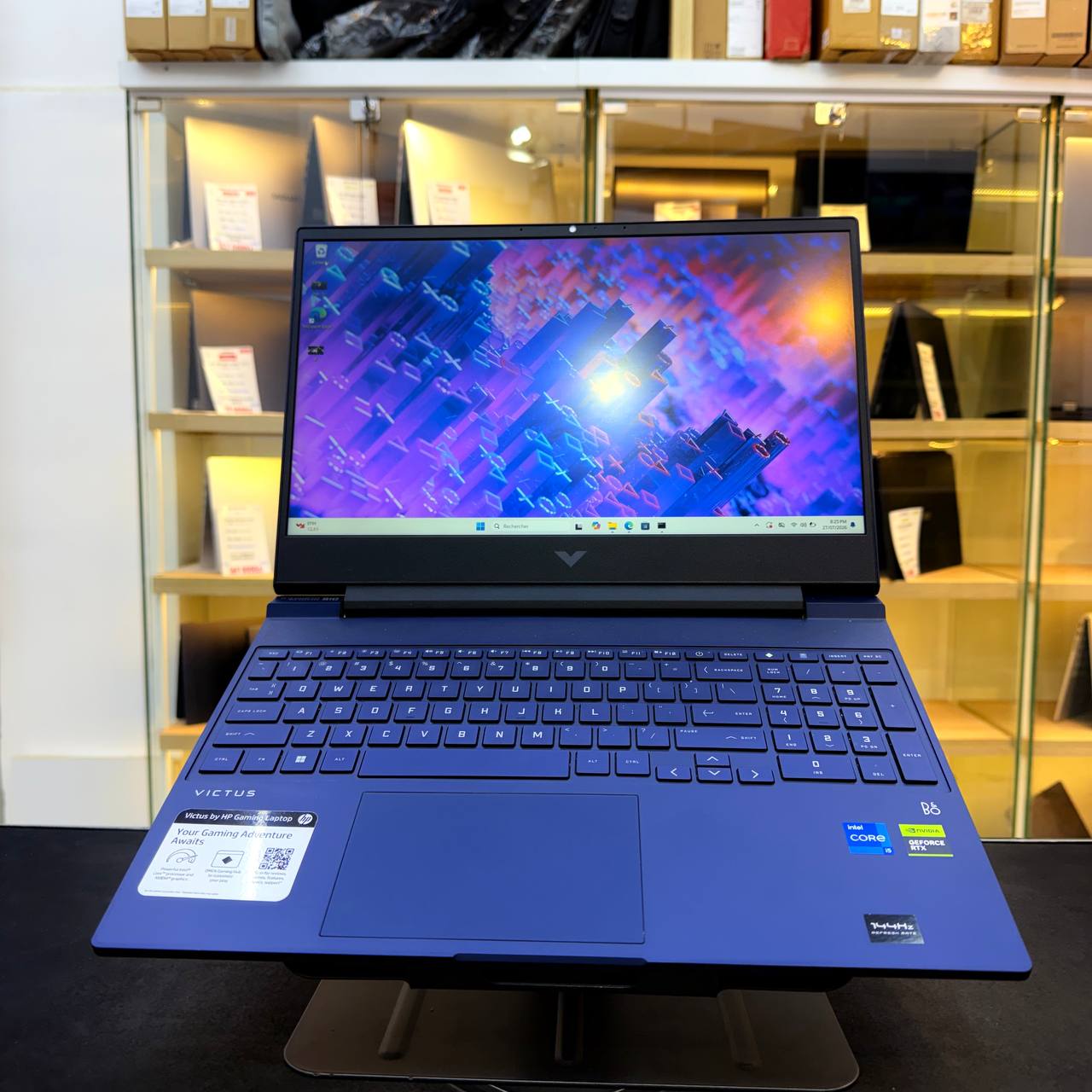 HP  HP VICTUS 15 I5 12450H 16GB 512GB SSD RTX 3050 4GBVRAM 15.6" FHD 144Hz - LAPTOP GAMER vue 4