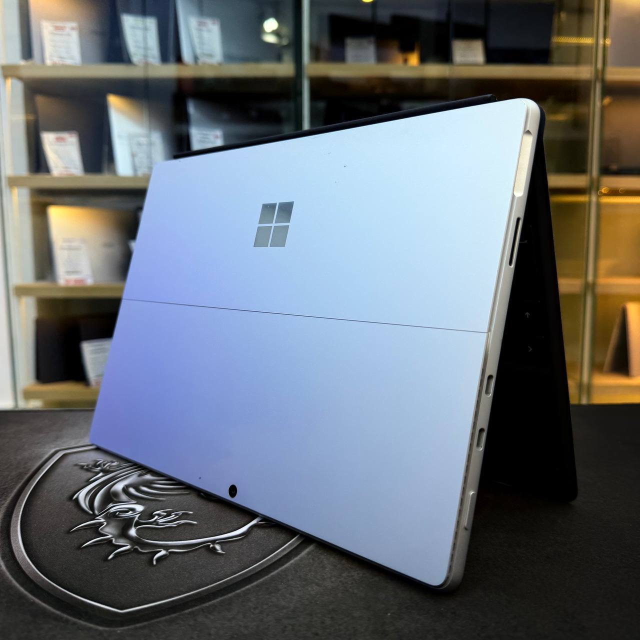 MICROSOFT  MICROSOFT SURFACE PRO 8 I7 1185G7 16GB 256GB SSD 13.3'' QHD 3K 120Hz TACTILE DETACHABLE - LAPTOP vue 2
