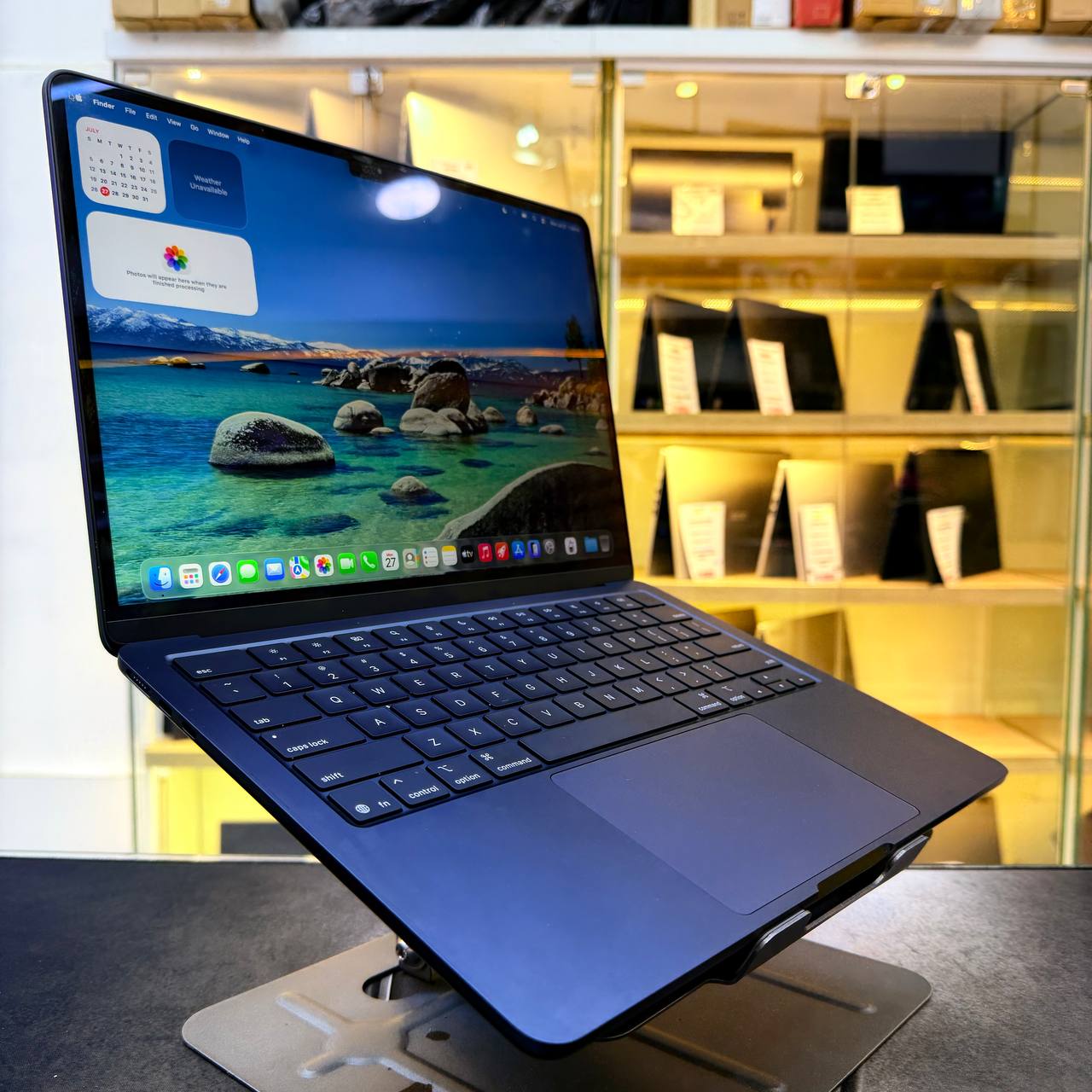 APPLE  MACBOOK AIR M4 APPLE M4 CHIP 16GB 256GB SSD APPLE M2 CHIP 14'' CYCLE 72 100% - LAPTOP vue 4