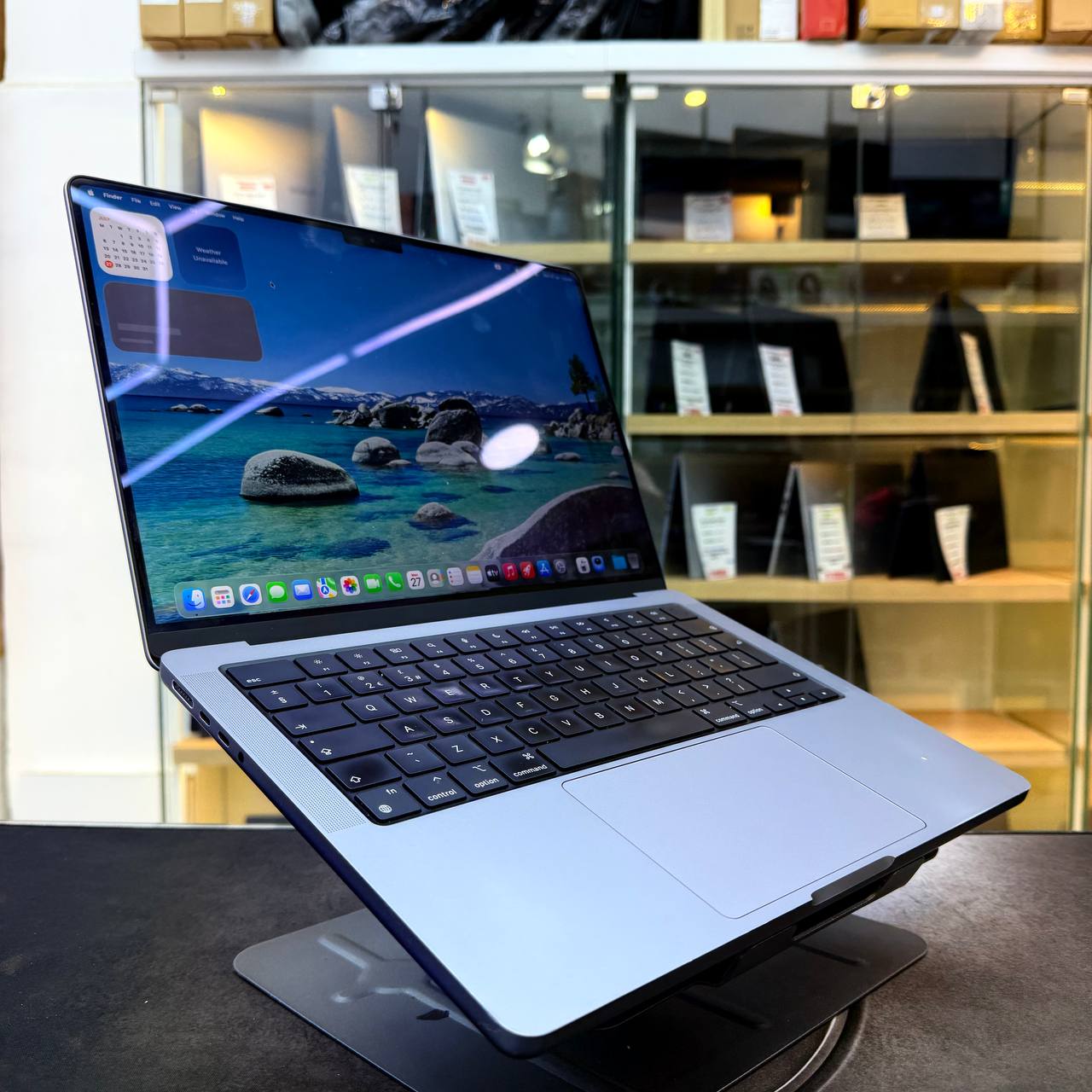 APPLE MACBOOK PRO M2 PRO APPLE M2 PRO CHIP 36GB 1000GB SSD 14'' 3K CYCLE 371 91% - LAPTOP vue 3