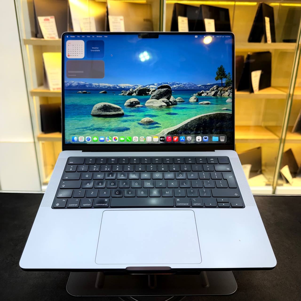 APPLE MACBOOK PRO M2 PRO APPLE M2 PRO CHIP 36GB 1000GB SSD 14'' 3K CYCLE 371 91% - LAPTOP vue 4