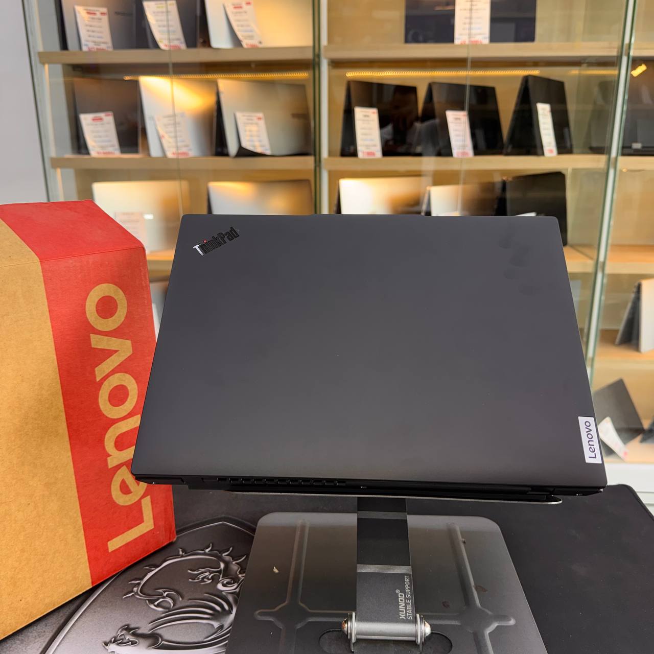 LENOVO LENOVO L14 GEN 6 AMD RYZEN 7 PRO 250 16GB 256GB SSD 15.6'' 3K - LAPTOP vue 5